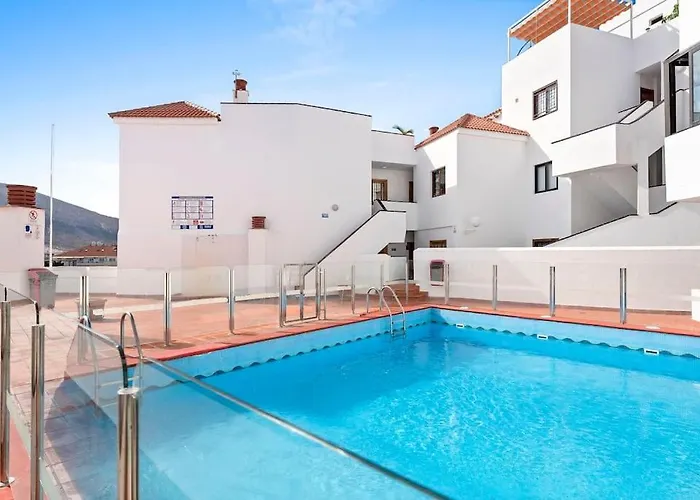 Lindo Centrico Y Cerca Del Mar 阿罗纳